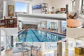 How many apartments with pools are available for rent in Brooklyn?