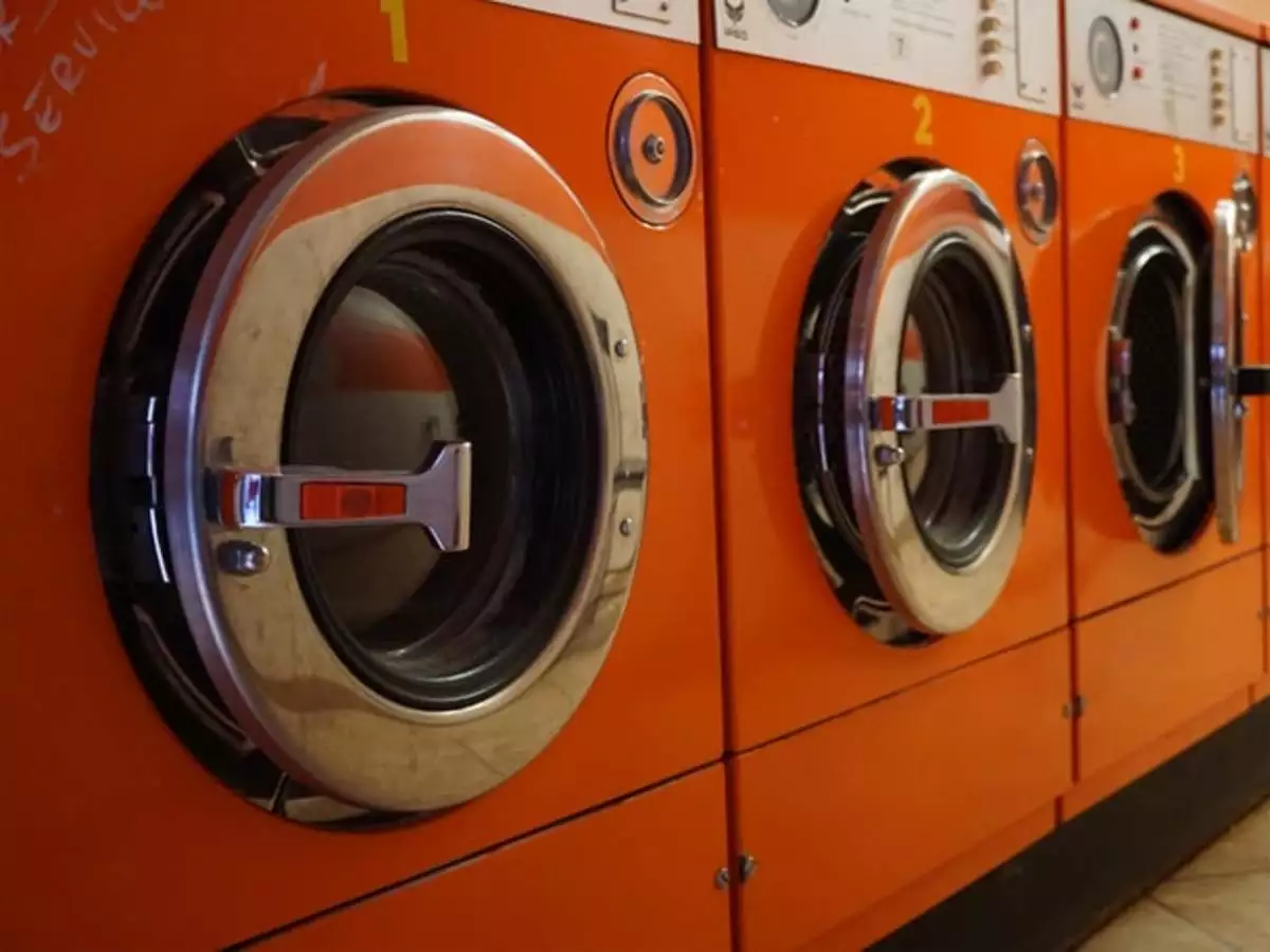 Difference Between Automatic and Semi-automatic Washing Machines